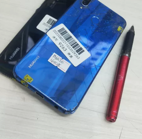 华为nova3e，屏幕没了其他都在主板保证...
