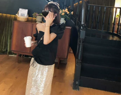 Doi亮片裙子半身裙女夏季中长款薄款高腰黑...