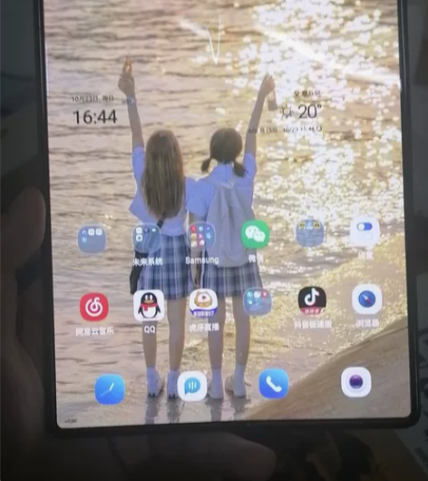 三星fold2刷w21系统,外屏断触外屏可...