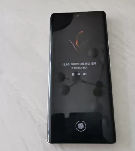 荣耀60 顶配12+2+256 保修到来...