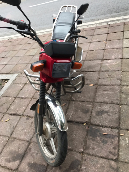 新感觉150摩托车出售!,车况可以,骑了4...