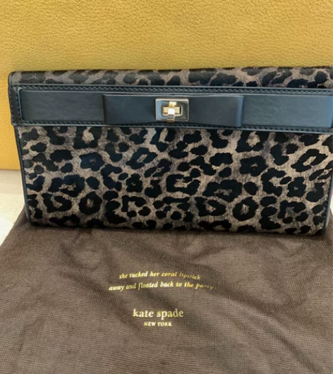 Kate spade 马毛豹纹手拿包，时尚...