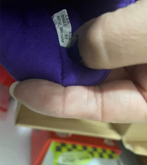 骆驼女童紫色运动鞋31码 感兴趣的话点“我...