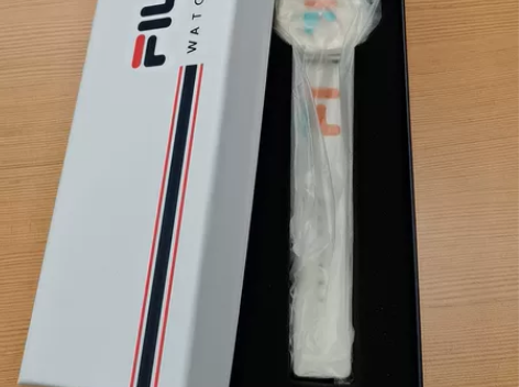 全新未拆封!FILA斐乐6105手表女硅胶...