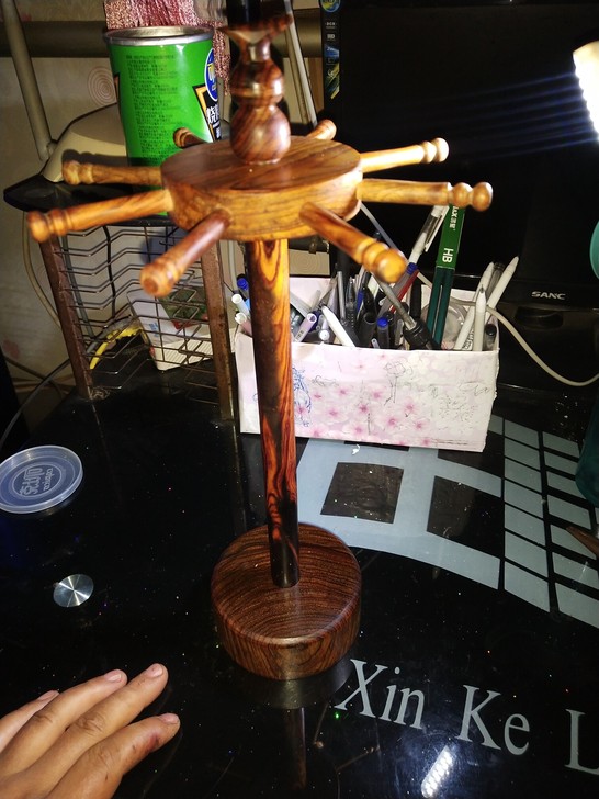 红酸枝毛笔架,纯手工制作,可以拆卸,