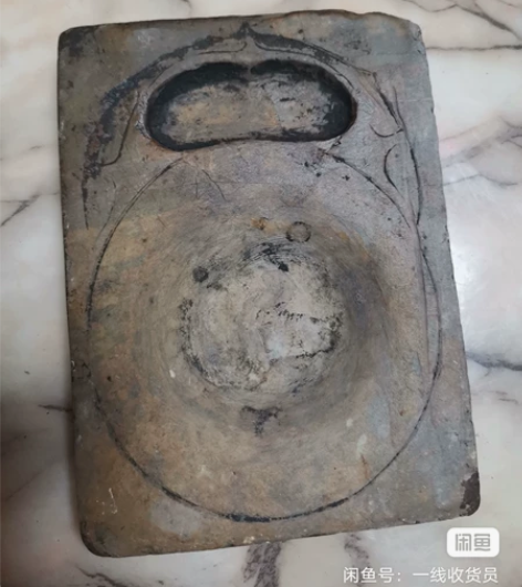 清代拱背老砚台,没有造型古朴线条流畅,包浆...