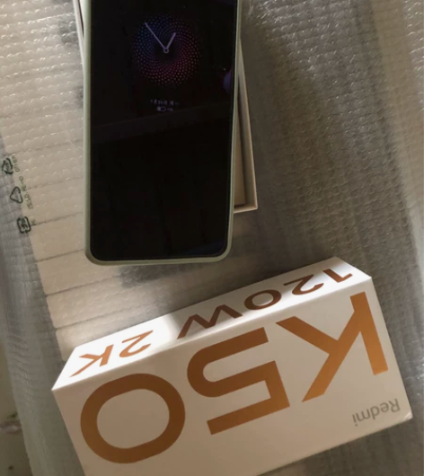 红米k50 pro12+256G 4月份...
