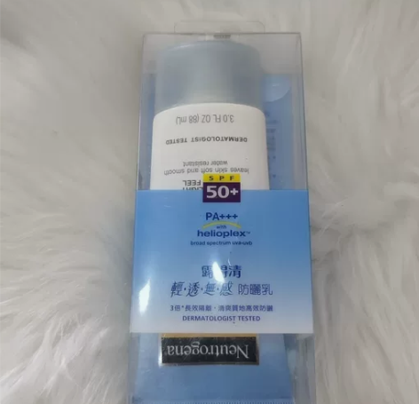 露得清大白轻透防晒乳霜SPF50+清爽水润...