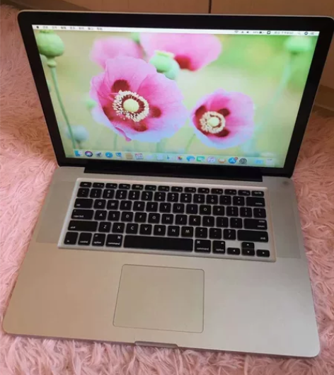 个人出一个苹果笔记本 Macbook pr...