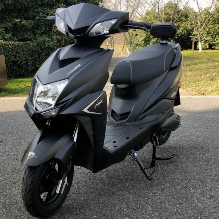 海戈牌电动车，九成新，两块电池，60v20...