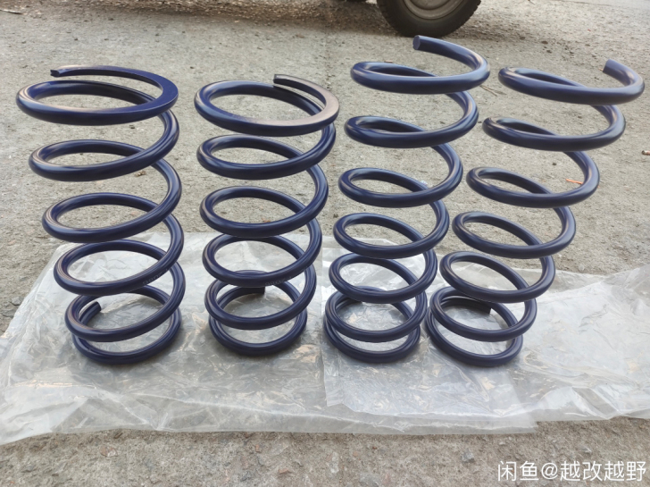 全新 丰田锐志皇冠短弹簧 除了帅就是帅