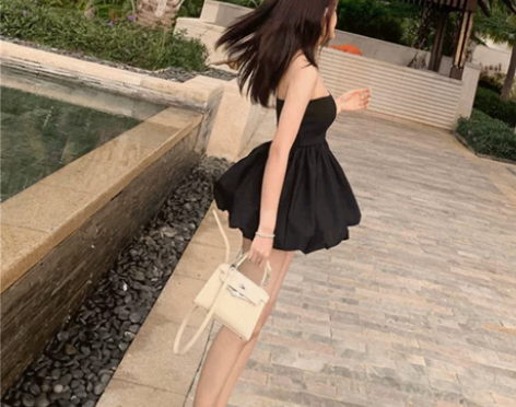 蓬蓬裙一字肩抹胸花苞连衣裙辣妹少女感气质收...