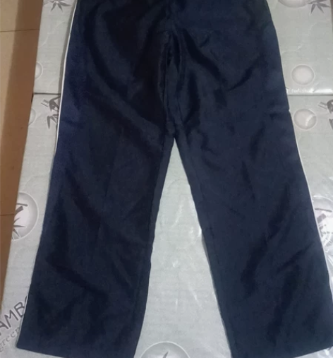 男生运动休闲裤,XL码,全新!!正规大厂制...