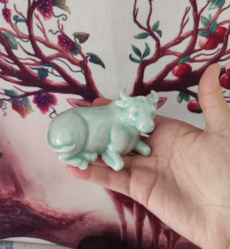 陶瓷摆件 牛,自提不退不换 感兴趣的话点“...
