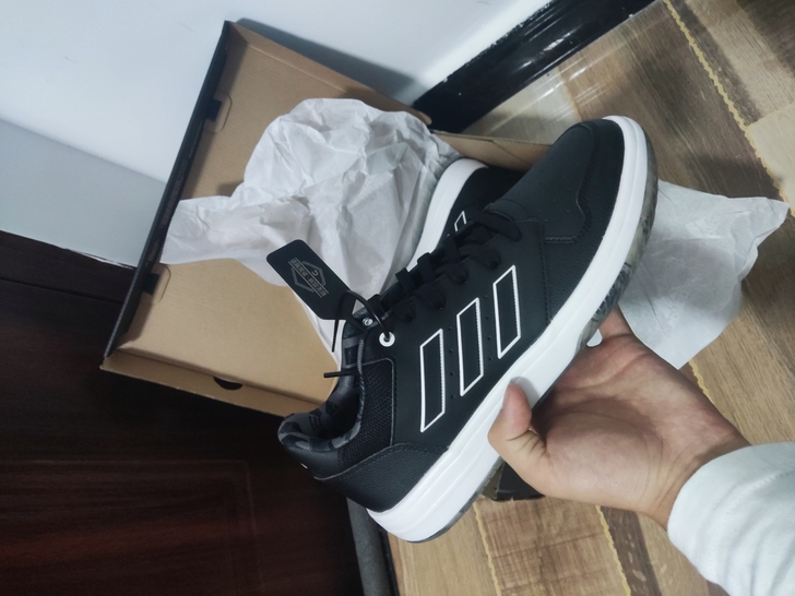 Adidas板鞋