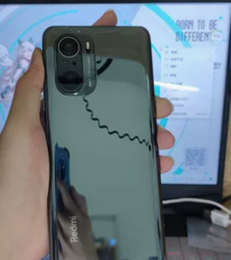 红米k40pro  内存8+128，后壳碎...