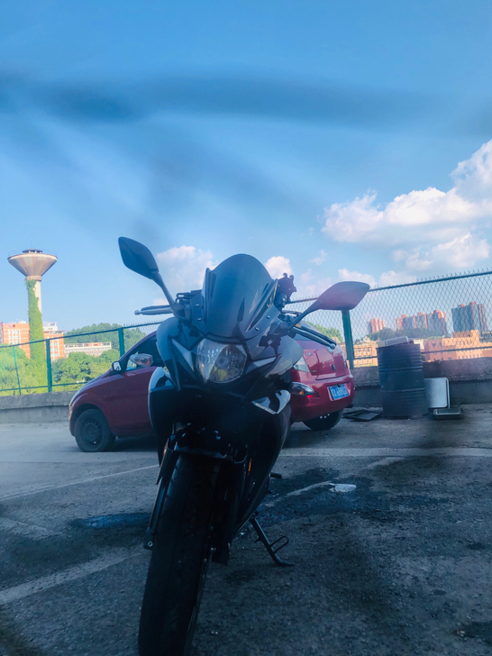 20年10月出厂11月上牌的铃木gsx25...