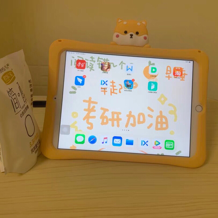 女生自用ipad7代2019平板电脑插卡版...