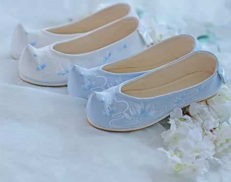 如梦霓裳汉服女装绣花鞋弓鞋翘头履布鞋春季莲...