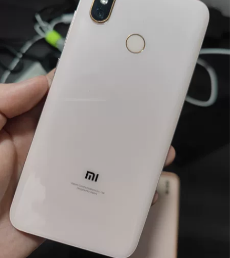 小米8手机  6+64g  骁龙845。全...