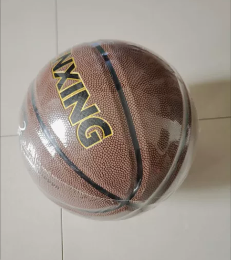 体育馆低价转让，原价200多一个的训练用球...