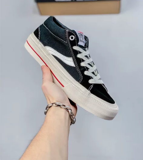 260 万斯 Vans Style 36 ...