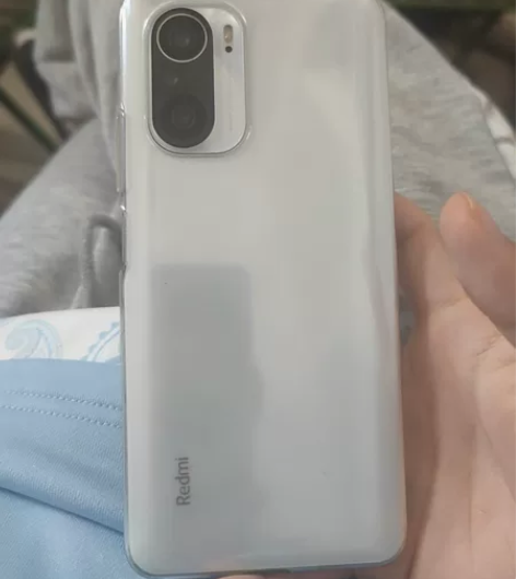 一手红米k40，换手机了，闲置出了 可小刀...