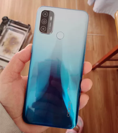 oppoA32手机6+64买回来没用几次几...