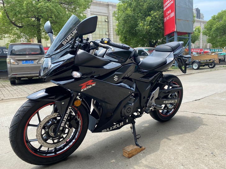20年上牌铃木gsx250r 带ABS ...