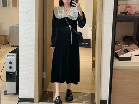 法式甜美木耳边领连衣裙 感兴趣的话点“我想...