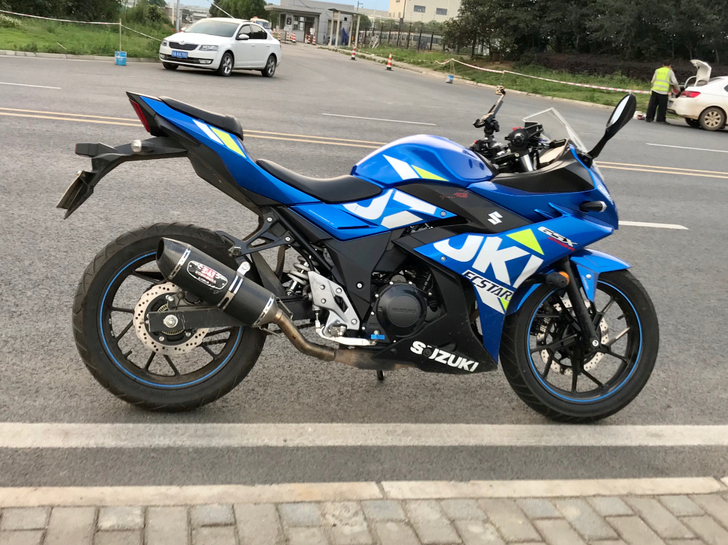 铃木GSX-250成都一手车,无摔车,原地...