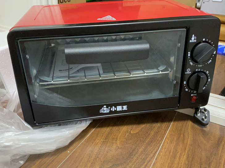 小霸王电烤箱,12L,装修房子的时候装修公...