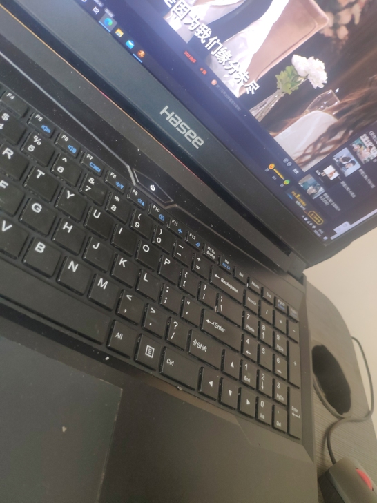 出一台i7 8750 1060 6g神舟笔...