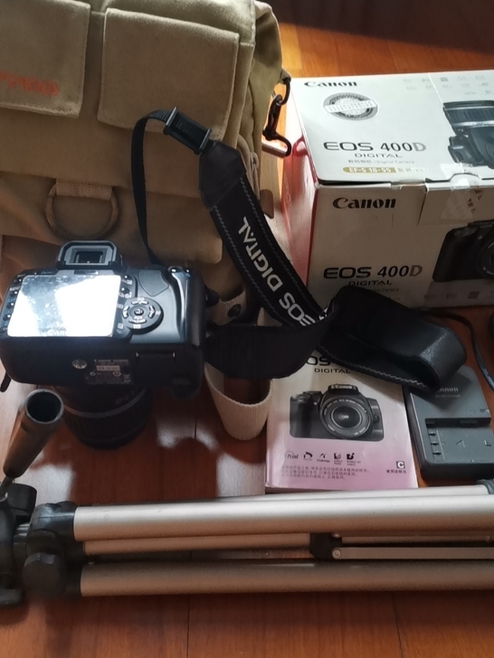 佳能400D单反，媲美新机！无维修，功能完...