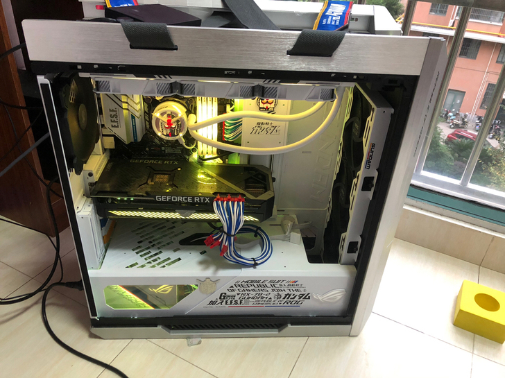 华硕rog主机高达版 飞龙360水冷高达 ...