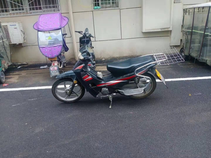 2019年4月底弯梁摩托车,过审不到半年,...