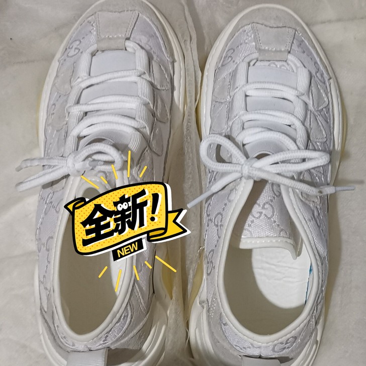 39男鞋  鞋子特别肥  鞋底沉，踩着还挺...