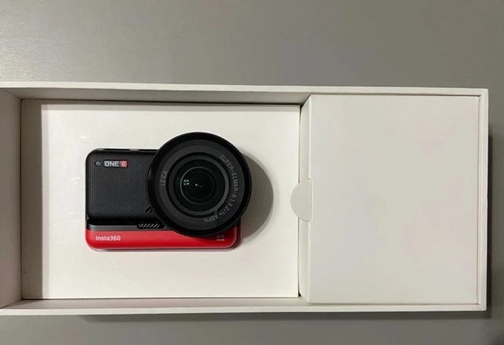 insta 360 one r莱卡一英寸相...