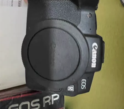 佳能 EOS RP 全画幅 专业级微单 佳...