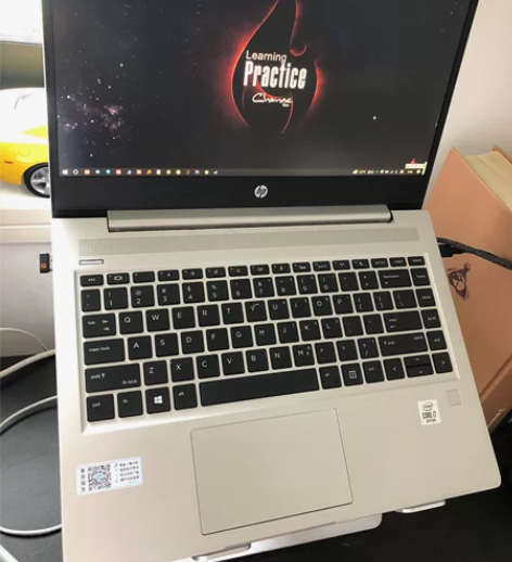 慢出一台惠普战66三代i7版本，配置8GB...