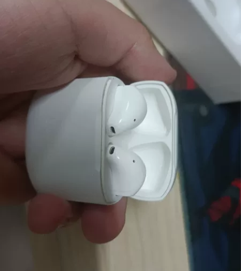 漫步者lollipods，右耳电池受损严重...