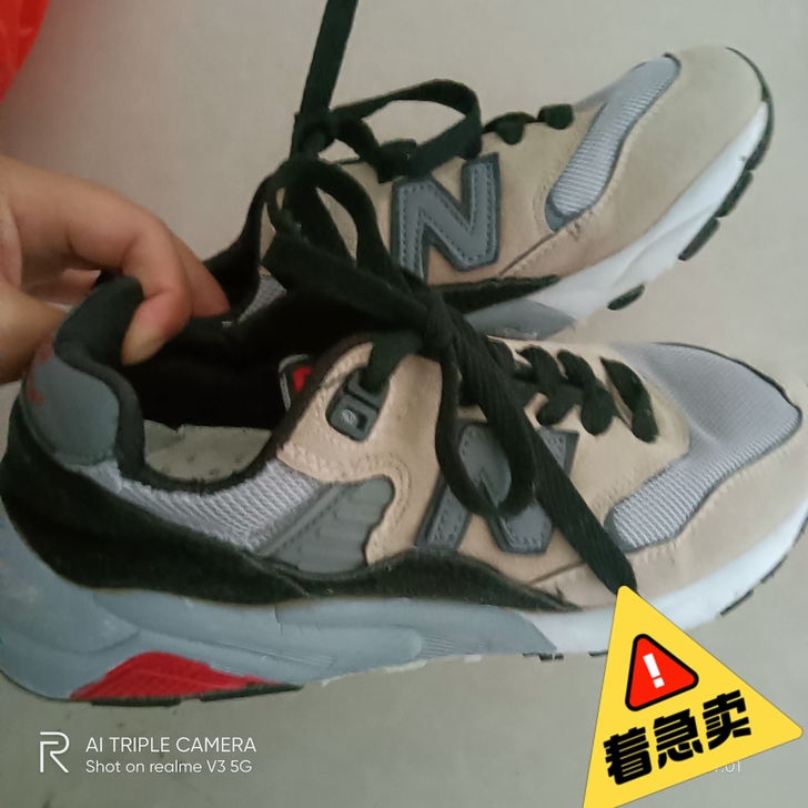运动休闲鞋女跑步鞋