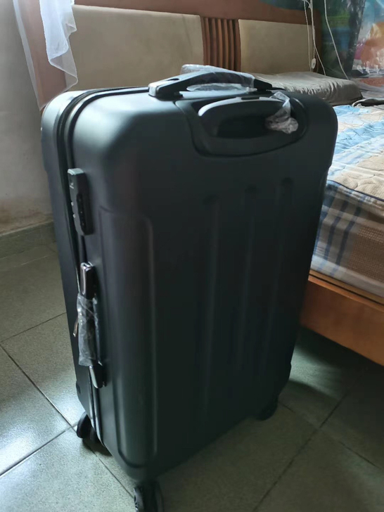 行李箱全部降价:疫情影响清仓大甩卖,千载难...