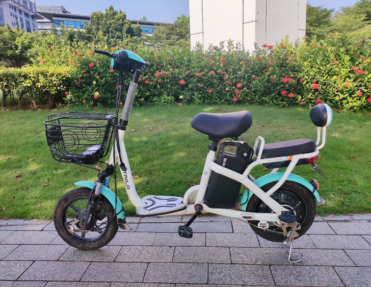 95成新台铃48v锂电池自用电动车,平时没...