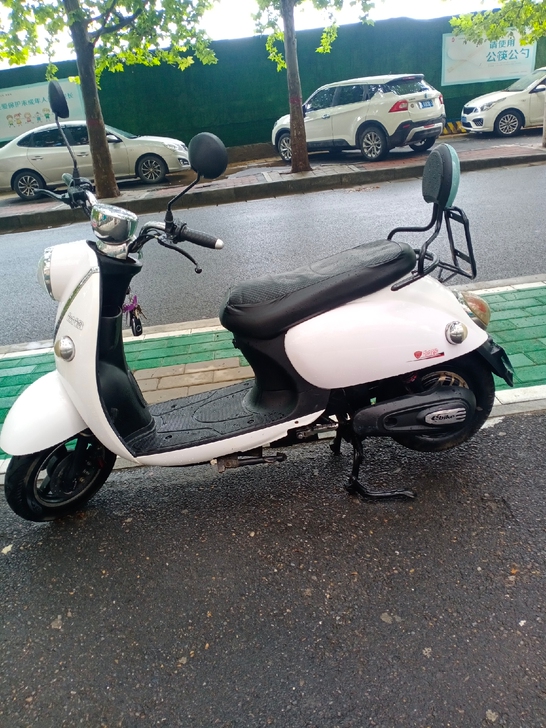 离开郑州转让自用台铃小龟电动车。手续齐全绿...