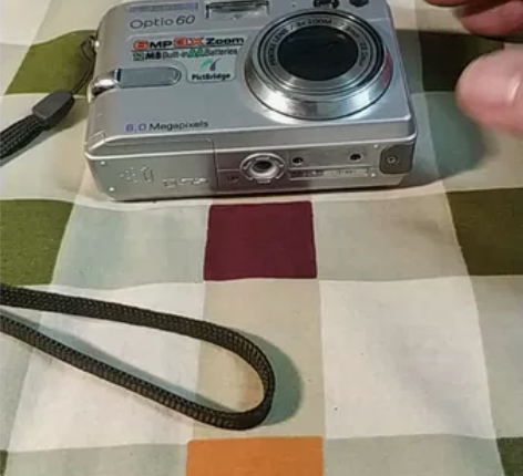 宾得网红相机,型号Optio60,层色漂亮...