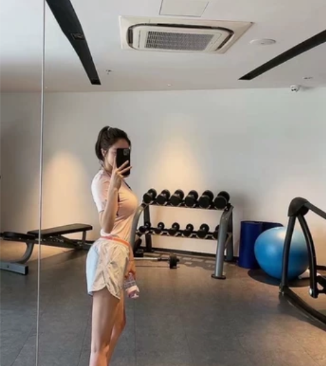 杭州港龙城健身私教余21节转让，5000不...