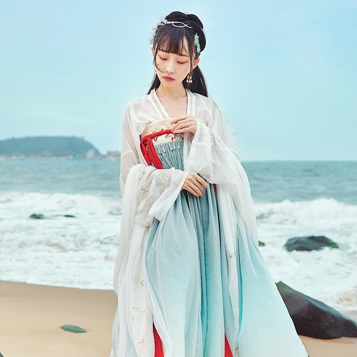十三余 珍珠少女