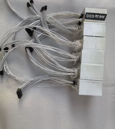 全汉MS600 银欣600w全模组sfx电...