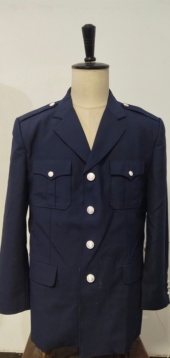 老式上衣，款式尺码如图所示，衣服品相很好，...